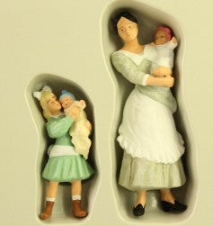 Preiser 45060 G Nurse-Maid with Children Figures (Set of 2)