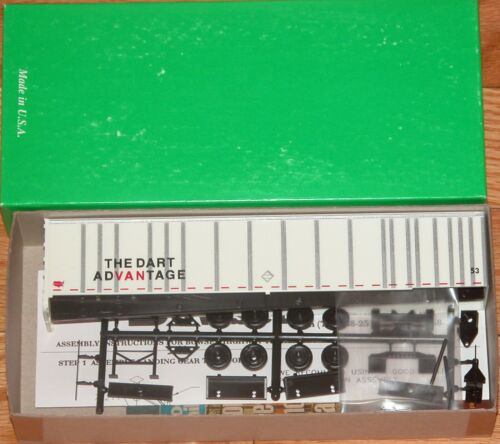 Bowser 55562 HO Dart 53' Highway Plate Trailer Kit