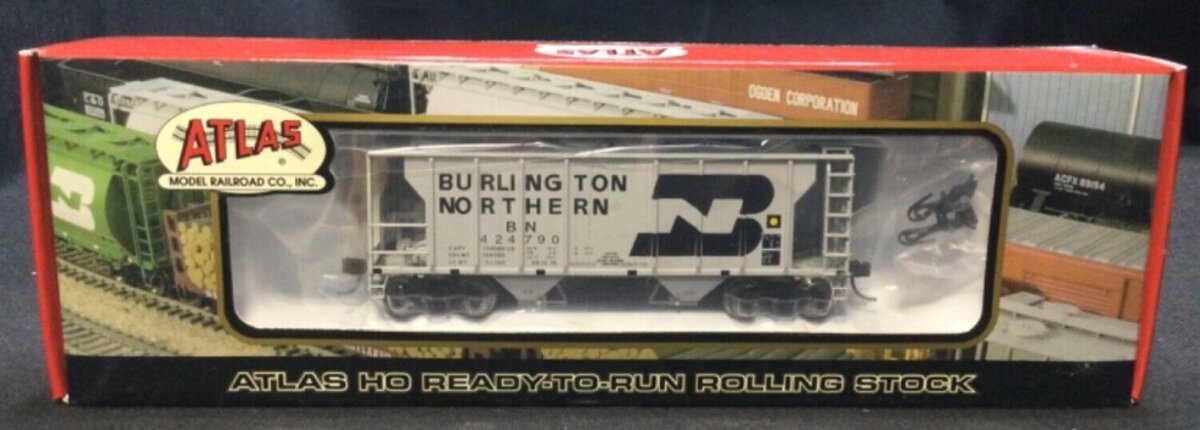 Atlas 1845-1 HO Scale Burlington Northern PS-2 Covered Hopepr # 424790