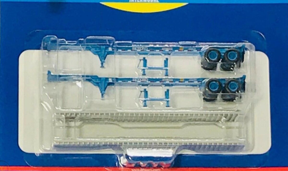 Athearn 27852 HO Hanjin 40' Container Chassis RTR (Pack of 2)