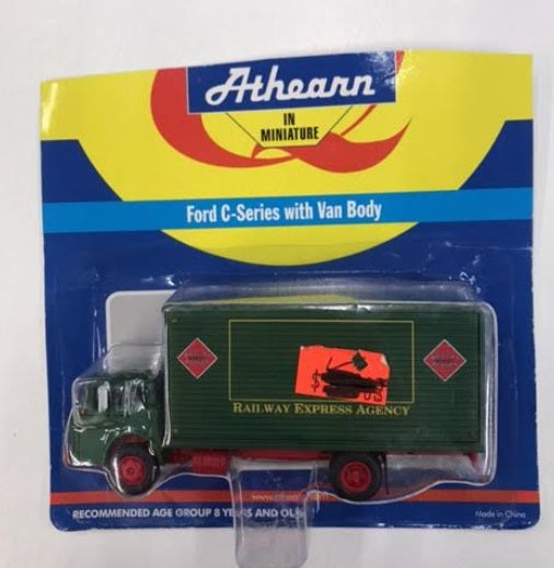 Athearn 2753 HO Railway Express Agency Ford C-Series W/Van Body