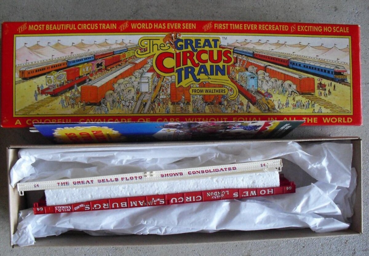 Walthers 1967G HO Great Circus Train 7th Release Floto & Howe's Flatcar Kit