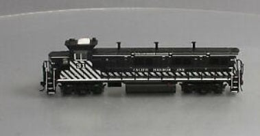 Atlas 10000590 HO Pacific Harbor Line NRE Genset Diesel Locomotive #31
