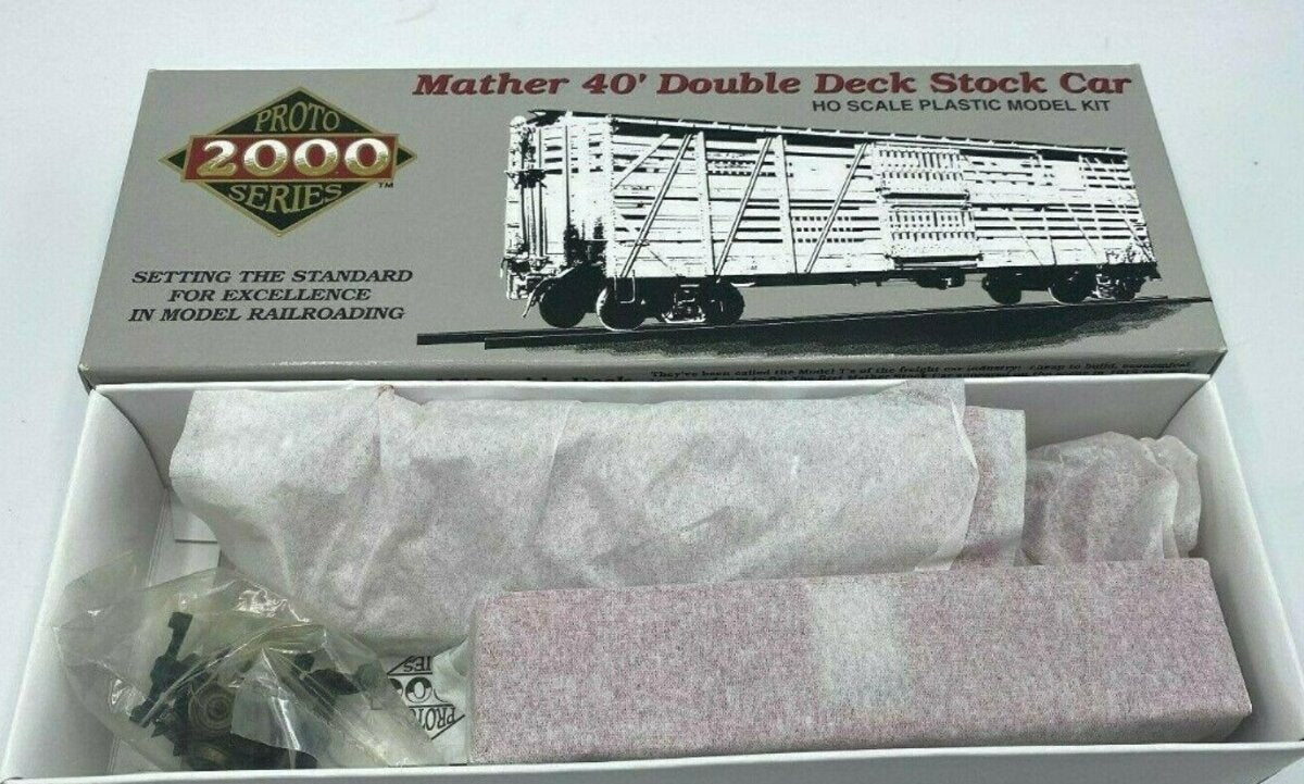 Life Like 50109 HO Proto 2000 CB&Q Mather 40'''' Double Deck Stock Car # 50109 K