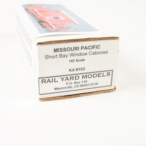 Rail Yard Models 102 HO Missouri Pacific Short Bay Window Caboose Kit