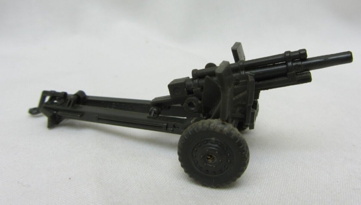 Roco 183 HO Feldhaub 105 mm Cannon