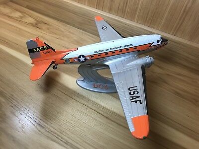 Ertl F312 Diecast American Airlines Douglas DC-3 Model
