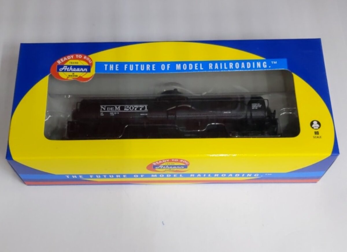 Athearn 76662 HO Nacionales de Mexico Single Dome Tank Car #20771