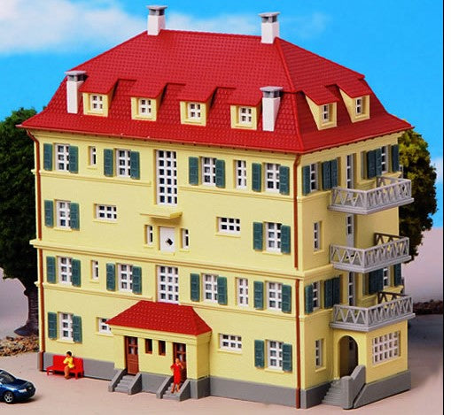 Kibri 37165 N Scale Apartment House w/Balcony Building Kit