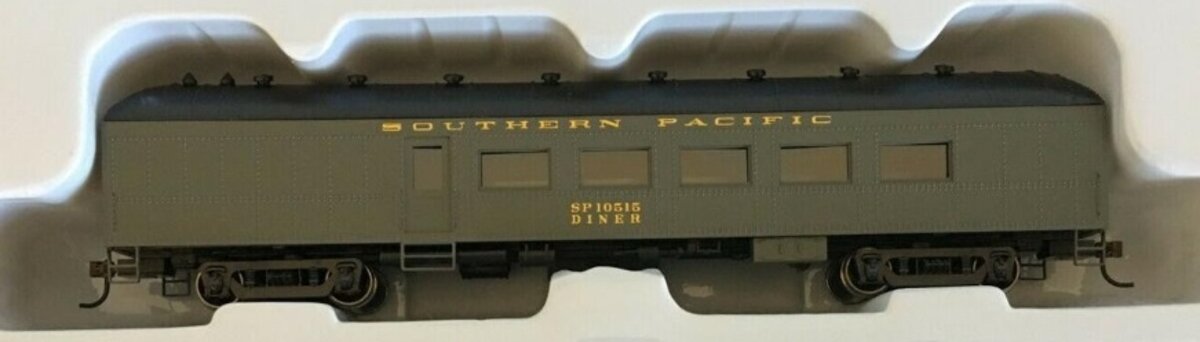 Roundhouse 86571 HO Southern Pacific Arch-Roof Dinner Car # 10515
