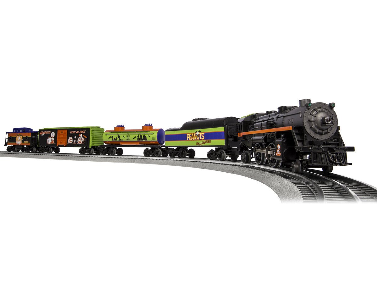 Lionel 6-30214 Peanuts Halloween LionChief O Gauge Steam Freight Train Set