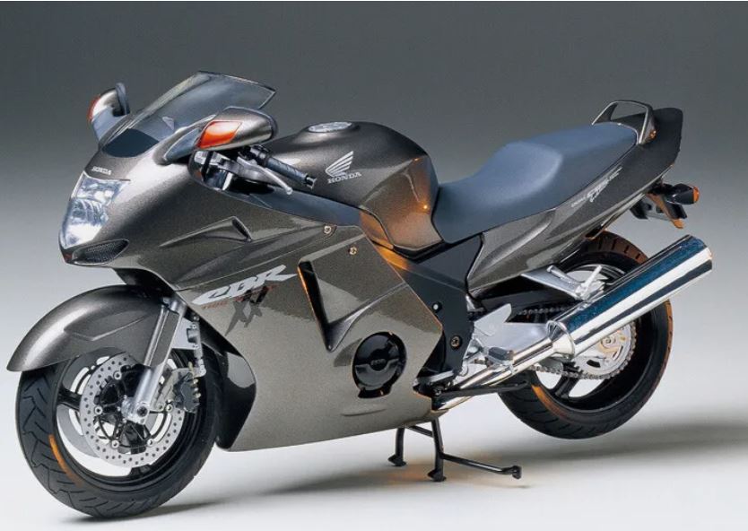 Tamiya 14070 1:12 Honda CBR1100XX Super Blackbird Motorcycle Plastic Model Kit