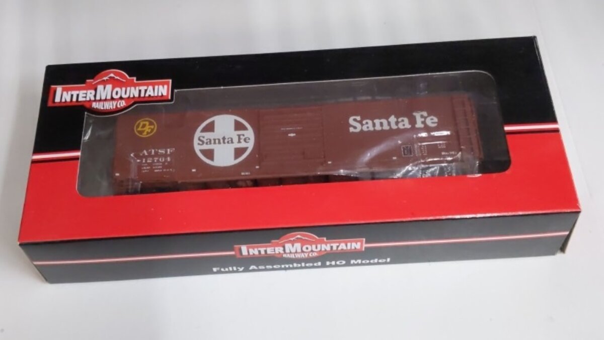 InterMountain 45908 Santa Fe PS-1 50' Single Door Boxcar BX 74/75 Billboard