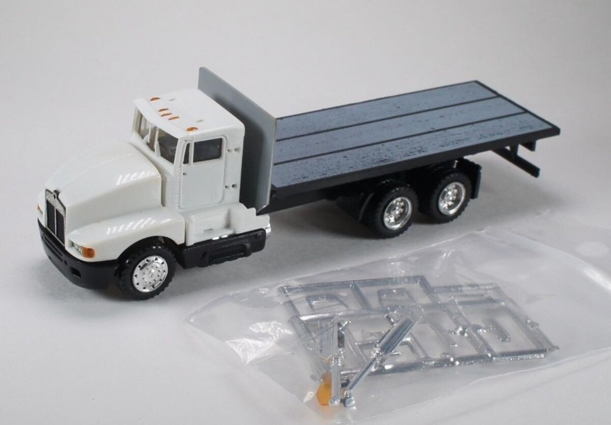 Promotex 450040 HO Scale Custom 87 White Kenworth T-600 Day Tractor Flatbed
