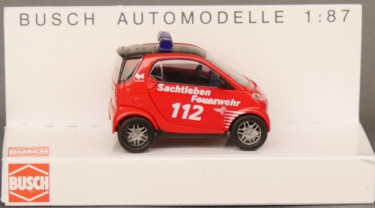 Busch 48905 HO 1:87 Smart City Coupe Fire