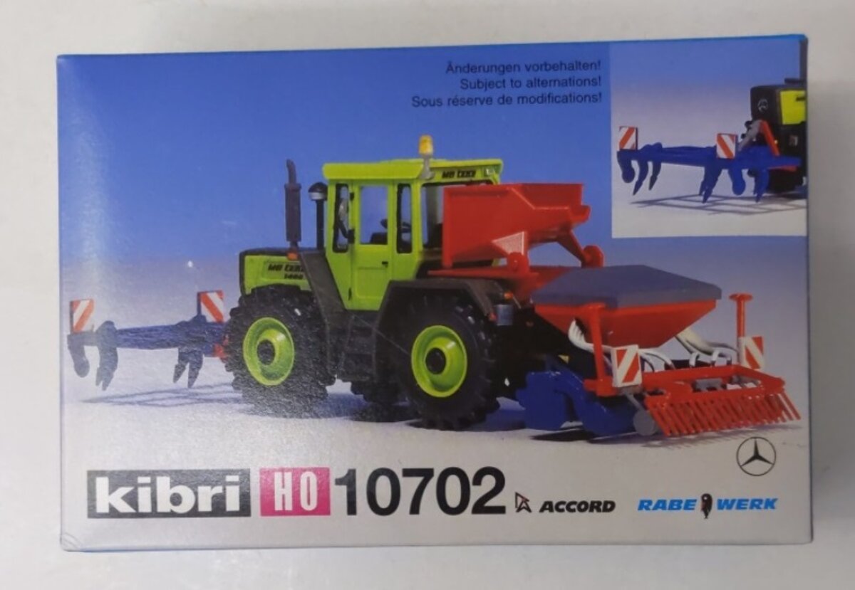 Kibri 10702 HO Mercedes-Benz MB Trac 1400 with Sowing Tool Plastic Model Kit