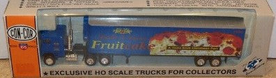 Con-Cor 1996 1:87 Dasher and Dancer Fruit Cake Christmas Tractor/Trailer