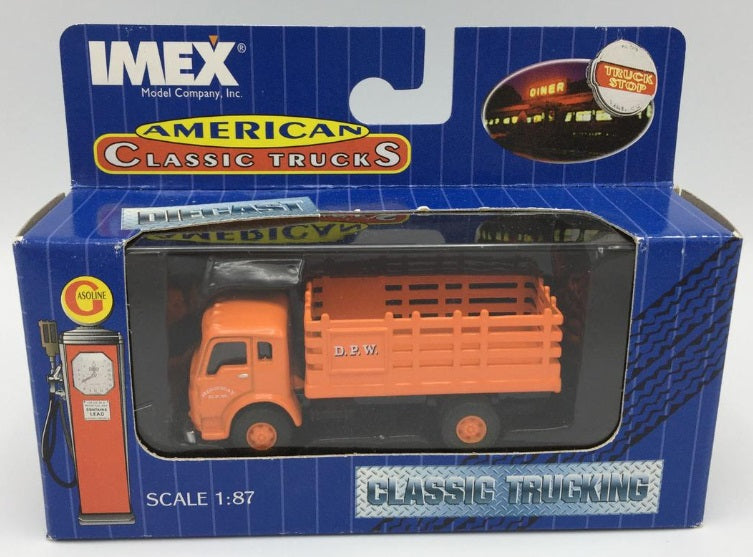 Imex 870189 HO D.P.W. International Harvester CO 190 Stake Truck