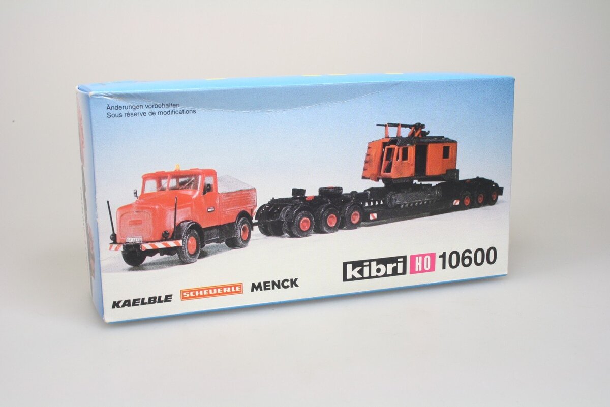 Kibri 10600 1:87 Kaelble Tractor w/Low loader Kit