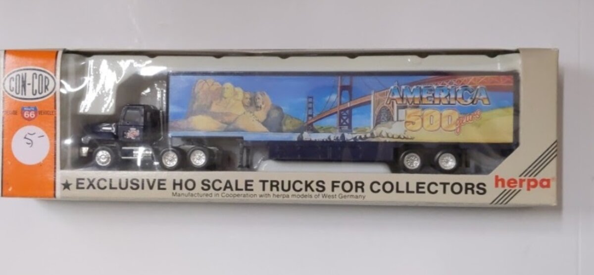 Con-Cor 0004-01992 1:87 Route 66 