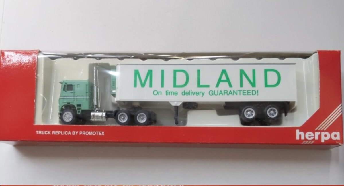 Herpa 6116 HO Freightliner Midland Tractor Trailer