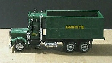 Con-Cor 4002013 1:87 Dump Truck Granite Construction