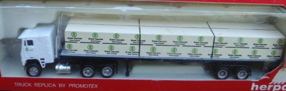 Herpa 6152 HO Boise Cascade Peterbilt Tractor Trailer