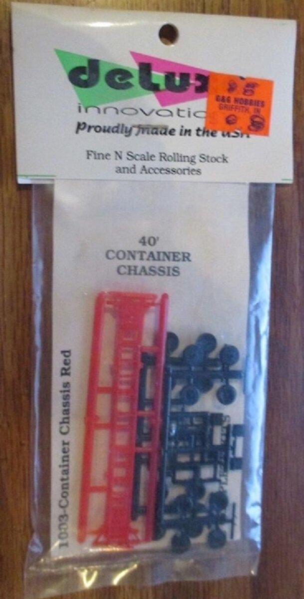 Deluxe Innovations 1003 N Red & Black 40' Container Chassis Plastic Kit