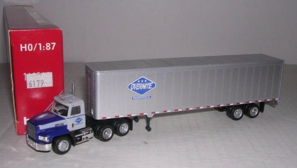 Herpa 6179 1:87 Overnite Cab W/45' Trailer Short Mack