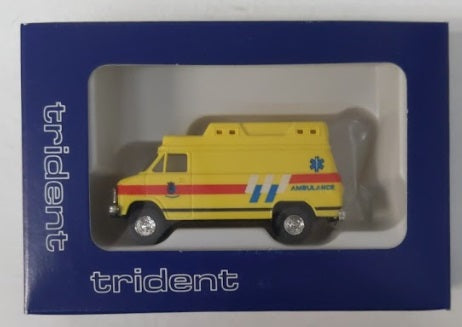 Trident Miniatures 90098 1:87 Ambulance Yellow Emergency Vehicle