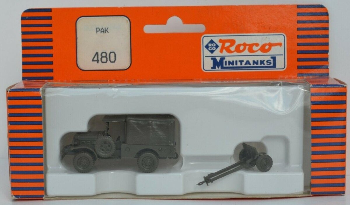 Roco 480 HO Dodge Pak 3/4 Ton Truck Minitanks