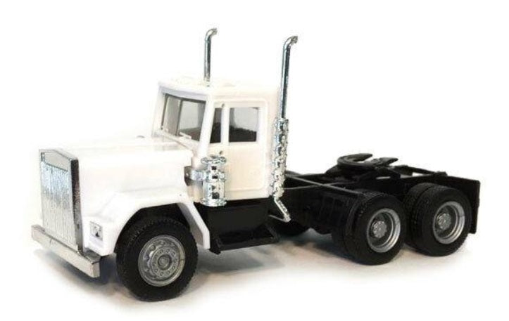 Herpa 15252 HO White Heavy Haul Pacific Tractor Short Chassis