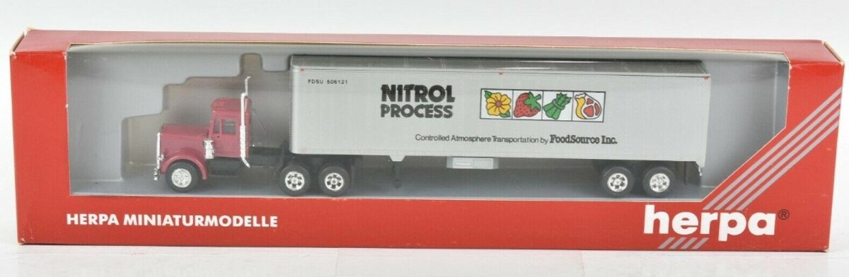 Herpa 6192 HO Nitrol Process Peterbilt With 45' Refrigerated