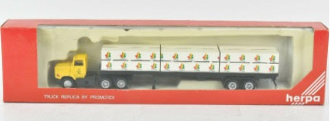 Herpa 6203 1:87 Ford L 9000 Lumber Tractor 48’ Flatbed W/Woodload