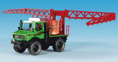 Kibri 11126 1:87 Unimog w/Crop Sraying Equipment Kit