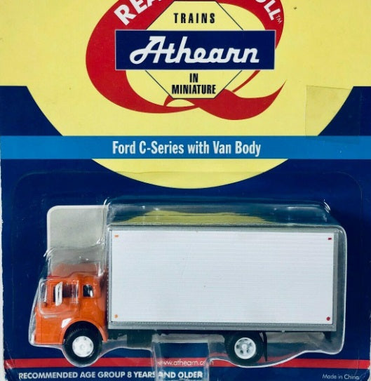 Athearn 02746 HO Orange Ford C-Series With Van Body Ready To Roll
