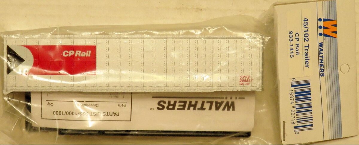 Walthers 933-1415 1:87 CP Rail 45/102 Trailer Kit