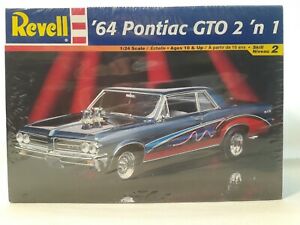 Revell 85-2461 1:24 1964 Pontiac GTO 2-in-1 Plastic Model Kit