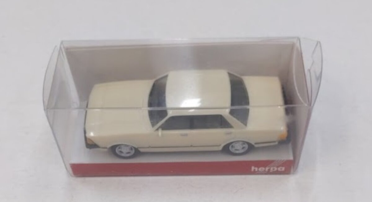 Herpa 23795 1:87 Ford Granada Standard Colors
