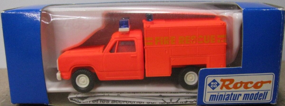 Roco 1449 1:87 Fire Rescue Dodge Day Glow