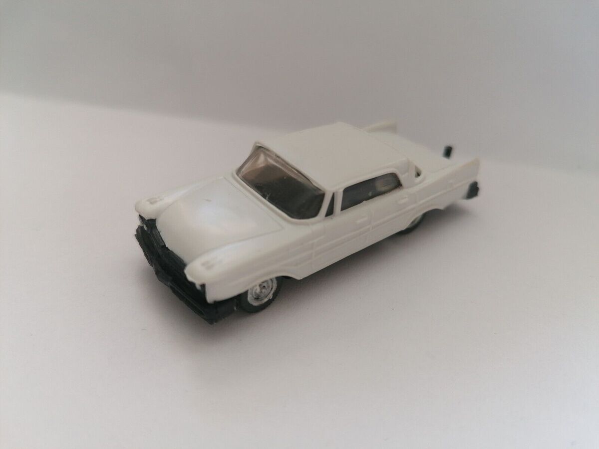 EKO 2042 HO White DeSoto Diplomat