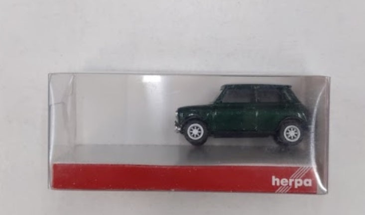 Herpa 33688 1:87 British Racing Green Mini Mayfair Sedan