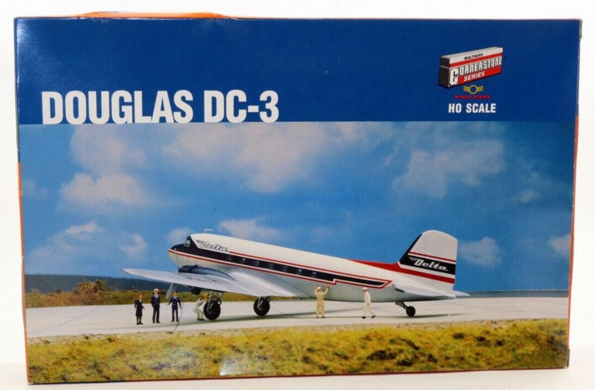 Walthers 933-1161 1:87 Airplane Delta Airlines Douglas DC-3 Kit