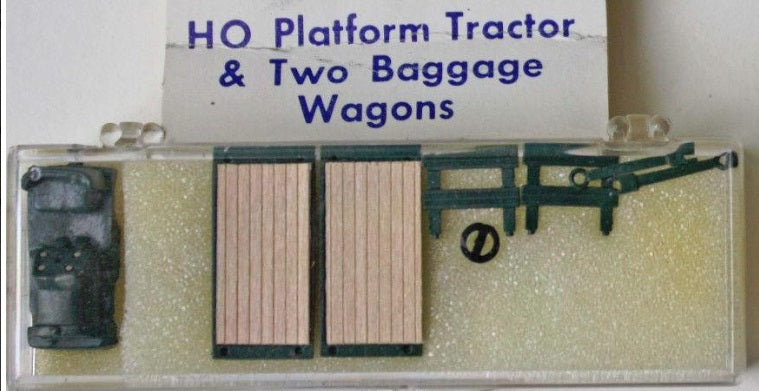 Dyna-Model 20131 1:87 Plataform Tractor & 2 Baggage Wagons Kit