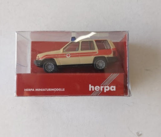 Herpa 43465 1:87 Jeep Grand Cherokee Medic Vehicle Emergency Car