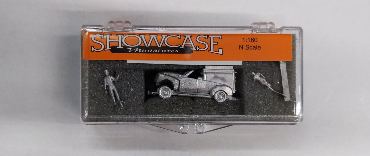 Showcase Miniatures 32 N 1:160 1953 Chevrolet Ice Cream Truck UnpaintedMetal Kit