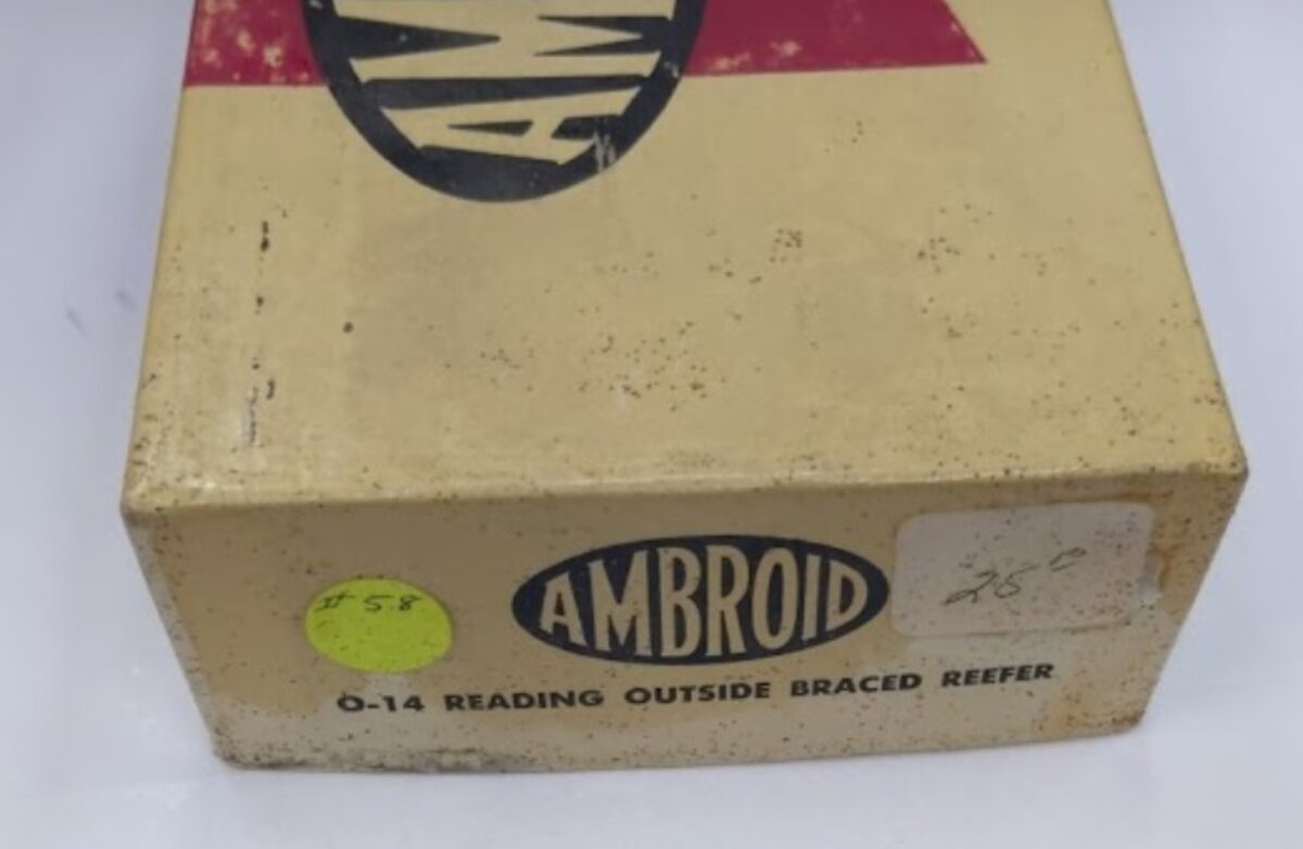 Ambroid O-14 O Scale Reading Outside Braced Reefer Model Kit