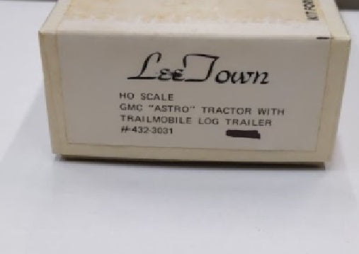 Lee Town 432-3031 HO Scale GMC "Astro" Tractor With Trailmobile Log Trailer