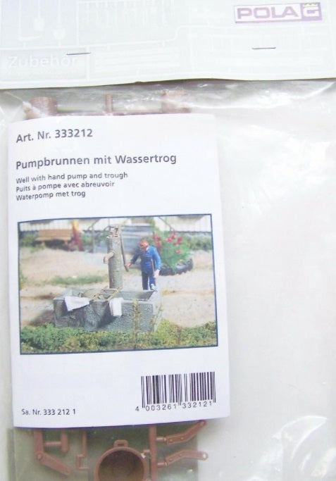 Pola 333212 G Well With Hand Pump And Trough