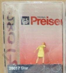 Preiser 28017 HO Star Actress Performing Figure
